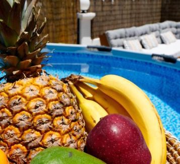 Sternes Casa | IKARUS apartment with courtyard & pool in Chania