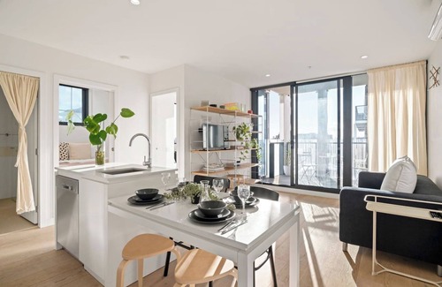 Melbourne Central Business District Apartamento | Ikebana Skies CBD Fringe by Queen Victoria Market