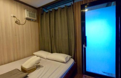 Catangnan Casa | Ikhaya Budget Accommodation