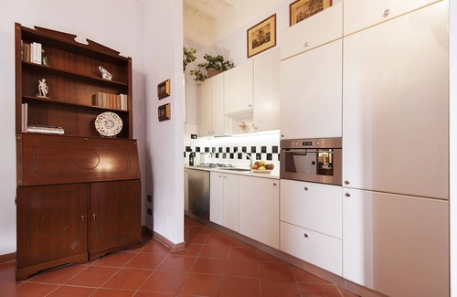 Duomo Apartamento | Il Battistero Apt - Luxury Apartments at 20 steps from Duomo; Elevator equipped.