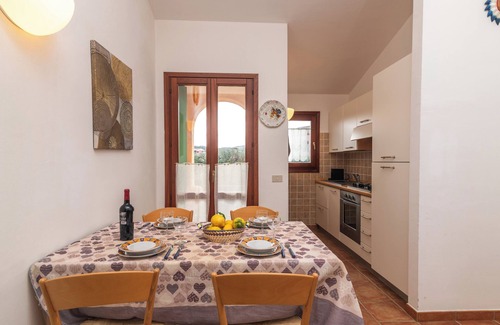 Porto San Paolo Apartamento | Il Borgo 10/8 700m From The Beach
