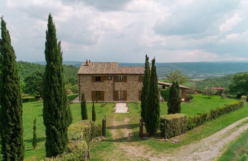 Acquapendente Casa | Il Casale con tre viste, una vista panorámica de 360 ​​° con vista al paisaje rural