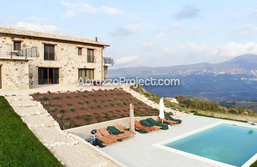 Gessopalena Casa | Il Casale Salcim - Luxury Villa with private swimming pool, views and terraces