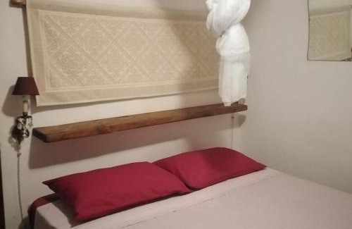 Castelluzzo Casa | il corbezzolo