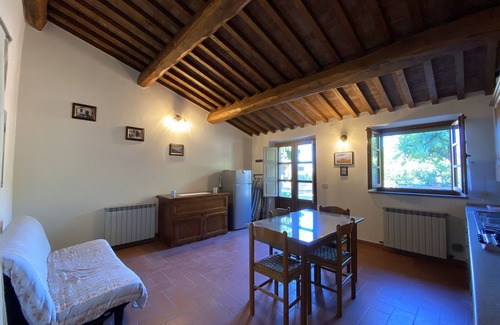 Paciano Apartamento | IDEAL VACACIONES El Granero