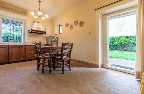 Lamporecchio Casa | Casa de vacaciones en Lamporecchio con 2 habitaciones, capacidad 4