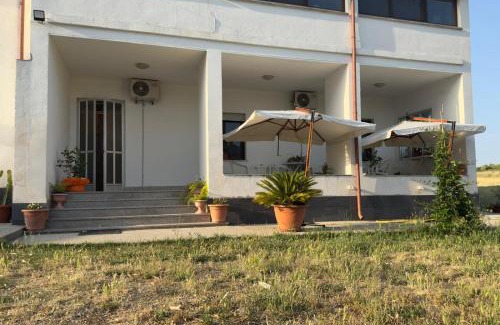 Florinas Cama Y Desayuno | Il giardino del Sole