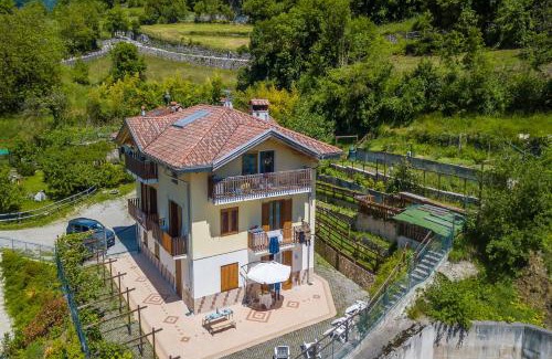 Ville del Monte Casa | Il Giardino In Montagna Family Friendly- Happy Rentals