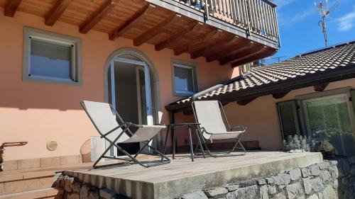 Fonteno Apartamento | Il Giardino vista lago