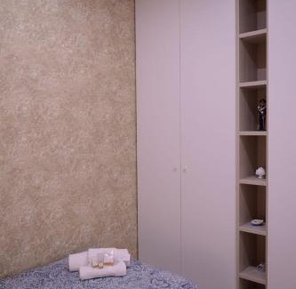 Adelfia Casa | Il Giglio Bianco
