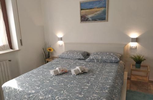 Basciano Cama Y Desayuno | Il Girasole