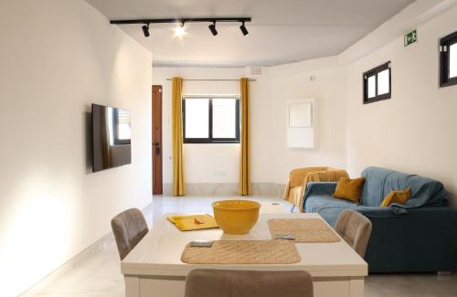 Tal-Ghoqod Apartamento | Il-Kantuniera, One Bedroom Ground Floor Maisonette in St Julians
