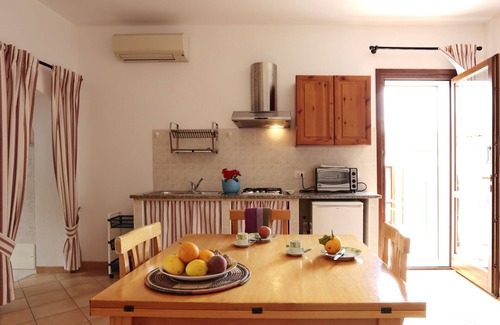 Serra li Pozzi Casa | Il Melo Residence
