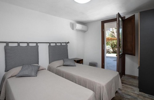 Baja Sardinia Cama Y Desayuno | Il Mirto