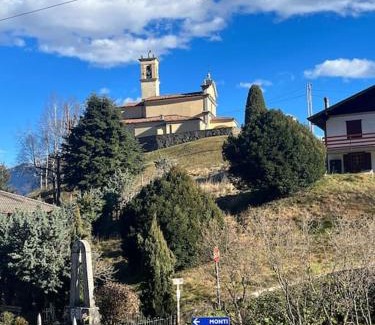 Rogno Apartamento | Il NidO Dell ArTistA