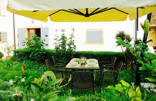 Colognola ai Colli Condominio | Il Nido, Ancient Venetian Villa with swimming pool, in a quiet tourist area of art