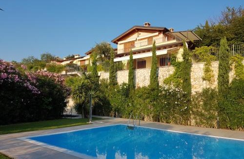 Torri del Benaco Apartamento | Il Paradiso Apartments Great View Gardasee