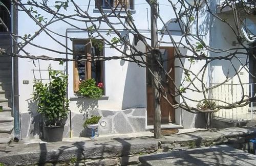 Cannero Riviera Apartamento | Il Pergolato