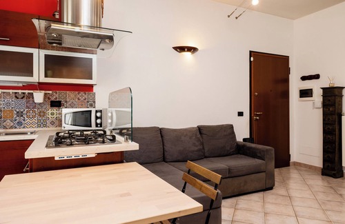 Quartiere XXIII Alessandrino Apartamento | Il pergolato - One Bedroom Apartment, Sleeps 2