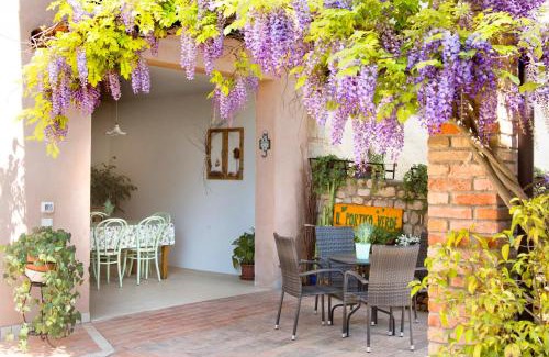 Crespano del Grappa Apartamento | IL PORTICO VERDE