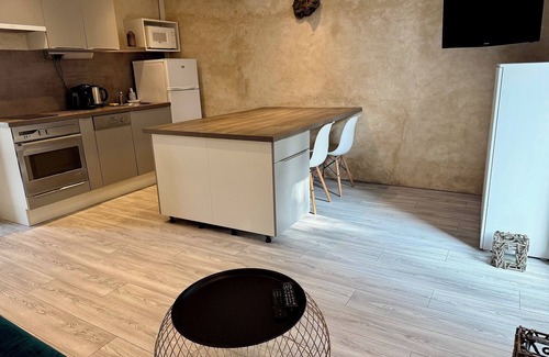 Saint-Coutant-le-Grand Cabaña | Casa rural "Ile d'Oléron" con piscina de 7x7m, a 20 minutos de las playas