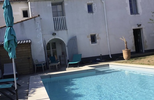 Sainte-Marie-de-Re Casa | Ile de re family house, garden swimming pool, close to the sea on foot.