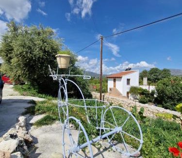 Armenoi Apartamento | Iliana's Bungalow