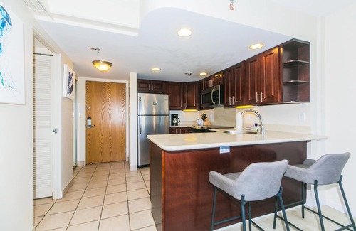 Waikiki Condominio | Ilikai 1 Bedroom Deluxe City View, a minutos de la playa!