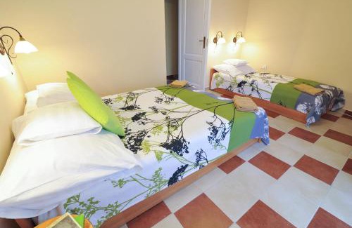 Eger Casa | Illaberek Panzió