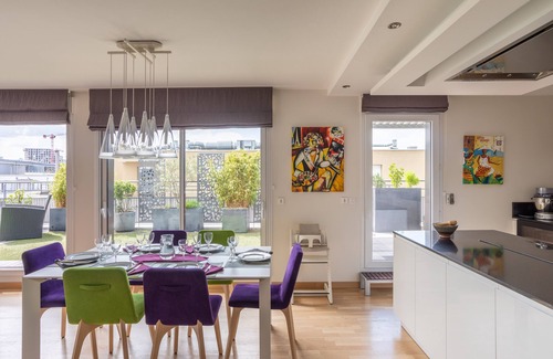 Saint-Helier Apartamento | ILLANKA - Appartement 3 chambres avec parking et terrasse proche gare