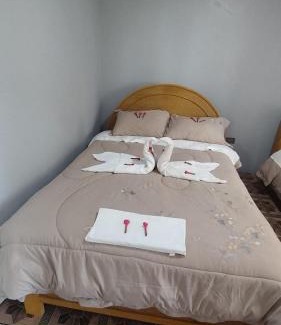 Isla Amantani Casa | Illariywasi Homestay Comunidad Pueblo Isla Amantani
