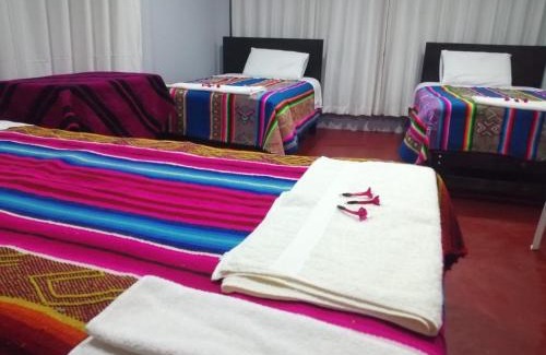 Isla Amantani Casa | Illariywasi Homestay Comunidad Pueblo Isla Amantani