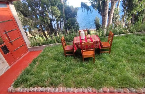 Isla Amantani Cabaña | Illariywasi Homestay - Isla Amantani (Vistas hermosas al Lago Titicaca, Puno)