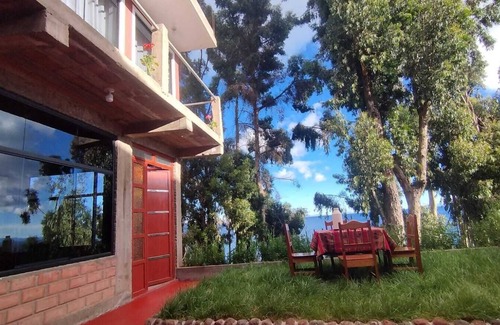 Isla Amantani Cabaña | Illariywasi Homestay - Isla Amantani (Vistas hermosas al Lago Titicaca, Puno)