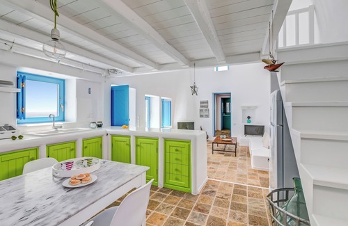 Akrotiri Villa | Villa privada excepcional para vacaciones relajantes y tranquilas con impresionantes vistas