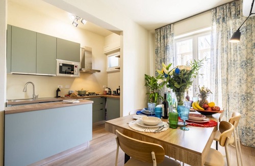 San Jacopino Apartamento | Illustrated Scene-Redi 51-un to 10 people