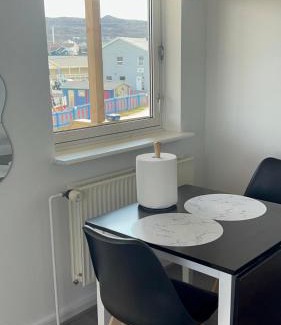Ilulissat Apartamento | Ilulissat City Apartments- Apartment 2