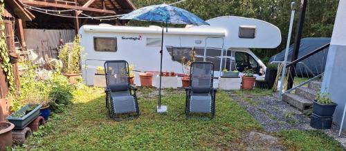 Hausen Apartamento | Im Grünen 2