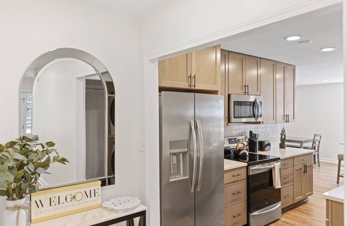 Fox Valley Casa | Imagine… 5 Brs/ Game Room