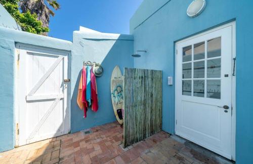 Muizenberg Casa | 'Imagine' - Surfers Corner Muizenberg Village