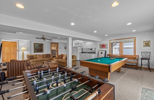 Ocean Sands Casa | Imagine yourself “Carolina Daydreamin” on the Outer Banks with the entire family.