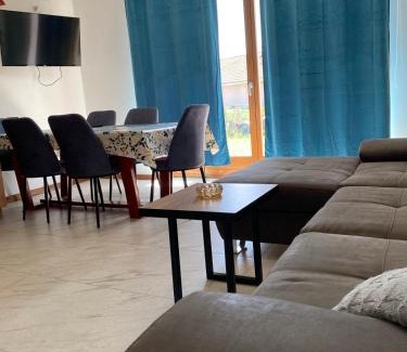Gornja Toplica Apartamento | Ime Ruze apartmani Banja Vrujci