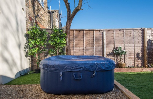 Stratford Casa | Immaculate 2-bed House in London