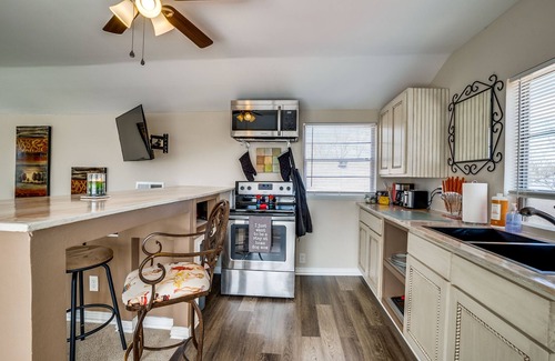 Dallas Casa | Immaculate 2-Bed in Dallas Close to Everything!