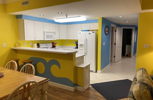 North Ocean City Condominio | Inmaculada 2 BR / 2BA Condo, a pasos de la playa y Northside Park en North OC