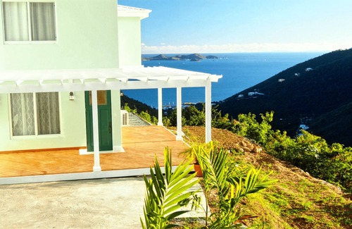 Road Town Apartamento | Hermoso apartamento con hermosa vista, cerca de Nanny Cay Marina