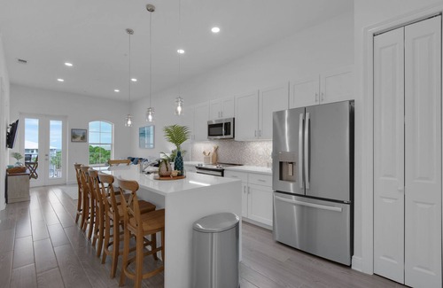 Gulf Place Condominio | Immaculate Condo at Gulf Place Residences