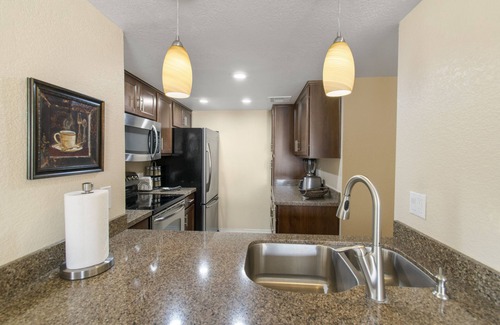 Paradise Valley Village Condominio | Inmaculado condominio en la hermosa vecindad Paradise Valley