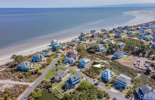 Beachwalk Casa | Immaculate Low Country Oasis on Harbor Island