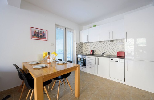 Kotor Apartamento | Inmaculado, apartamento de lujo con espectaculares vistas sobre la bahía de Kotor